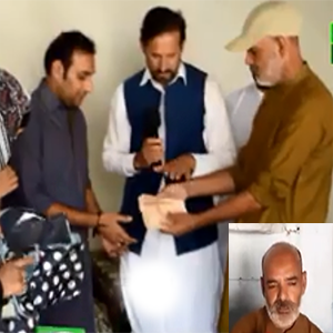 نقدی اور زیورات سے بھرا بیگ صوابی کے اکبر علی نے مالکان تک پہنچادیا 